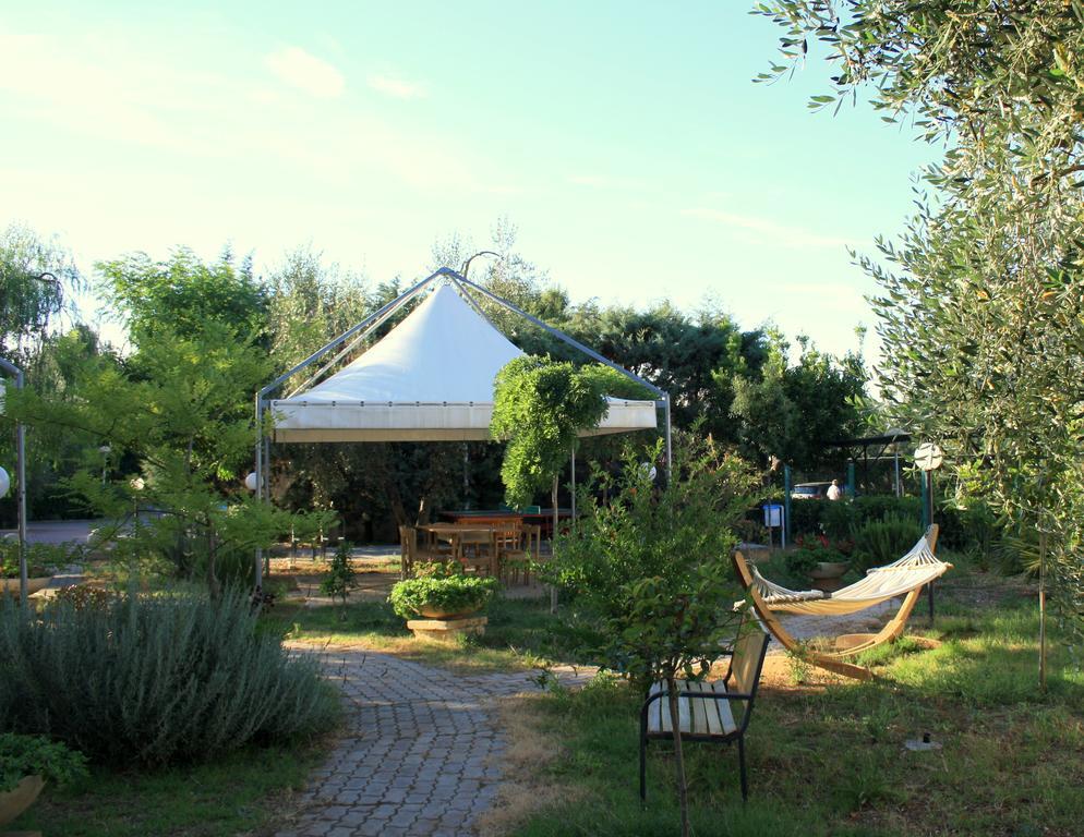 Villaggio Turistico Residence Delfino Βιέστε Εξωτερικό φωτογραφία